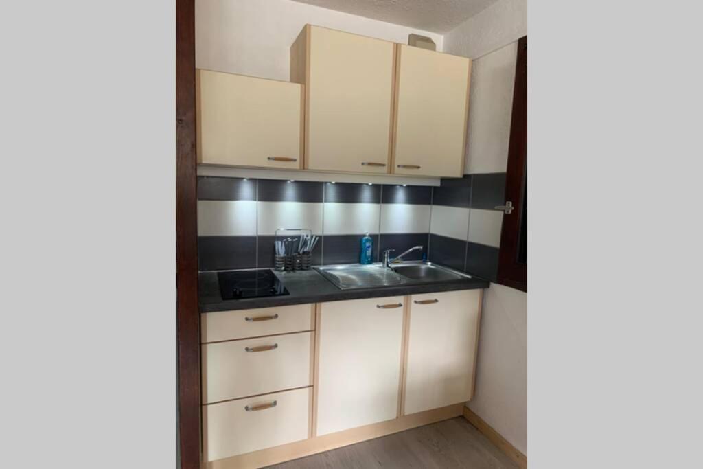 Superbe Appartement Avec Parking Gratuit Sur Place Bourg-Saint-Maurice Exteriér fotografie